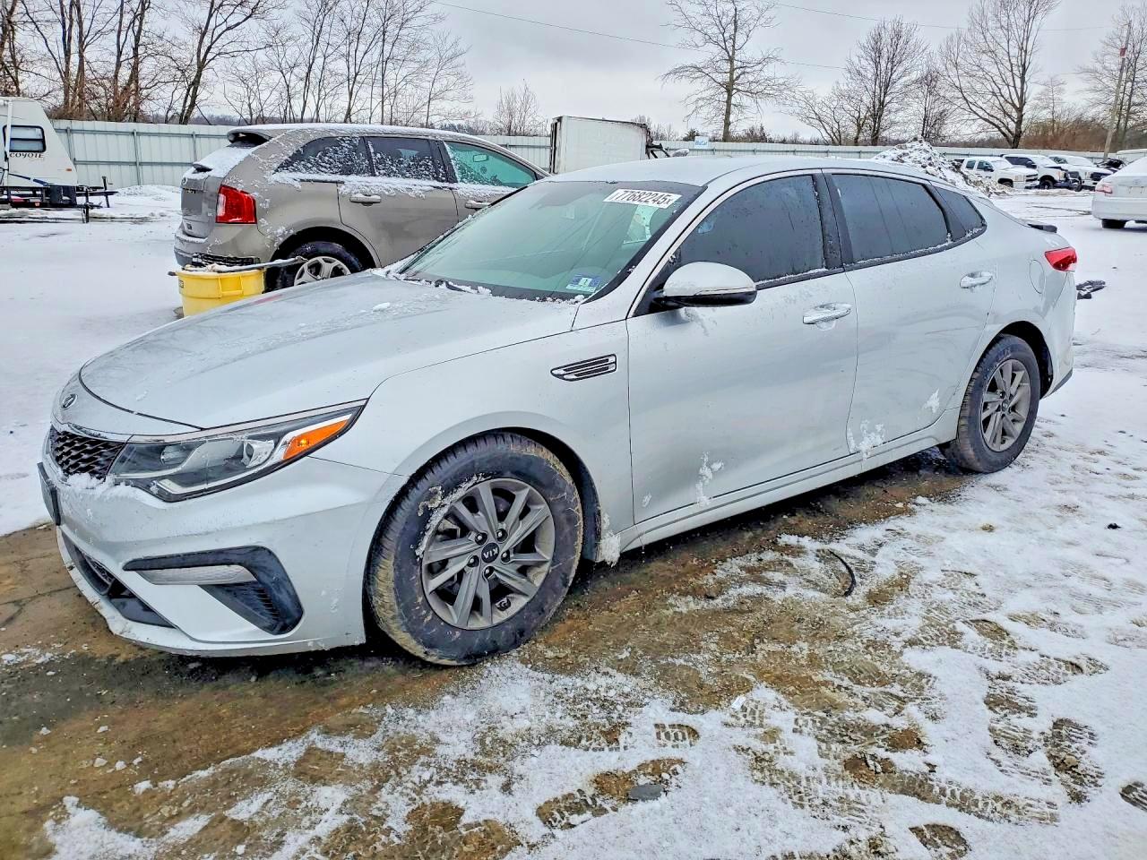 Salvage Kia Optima Image