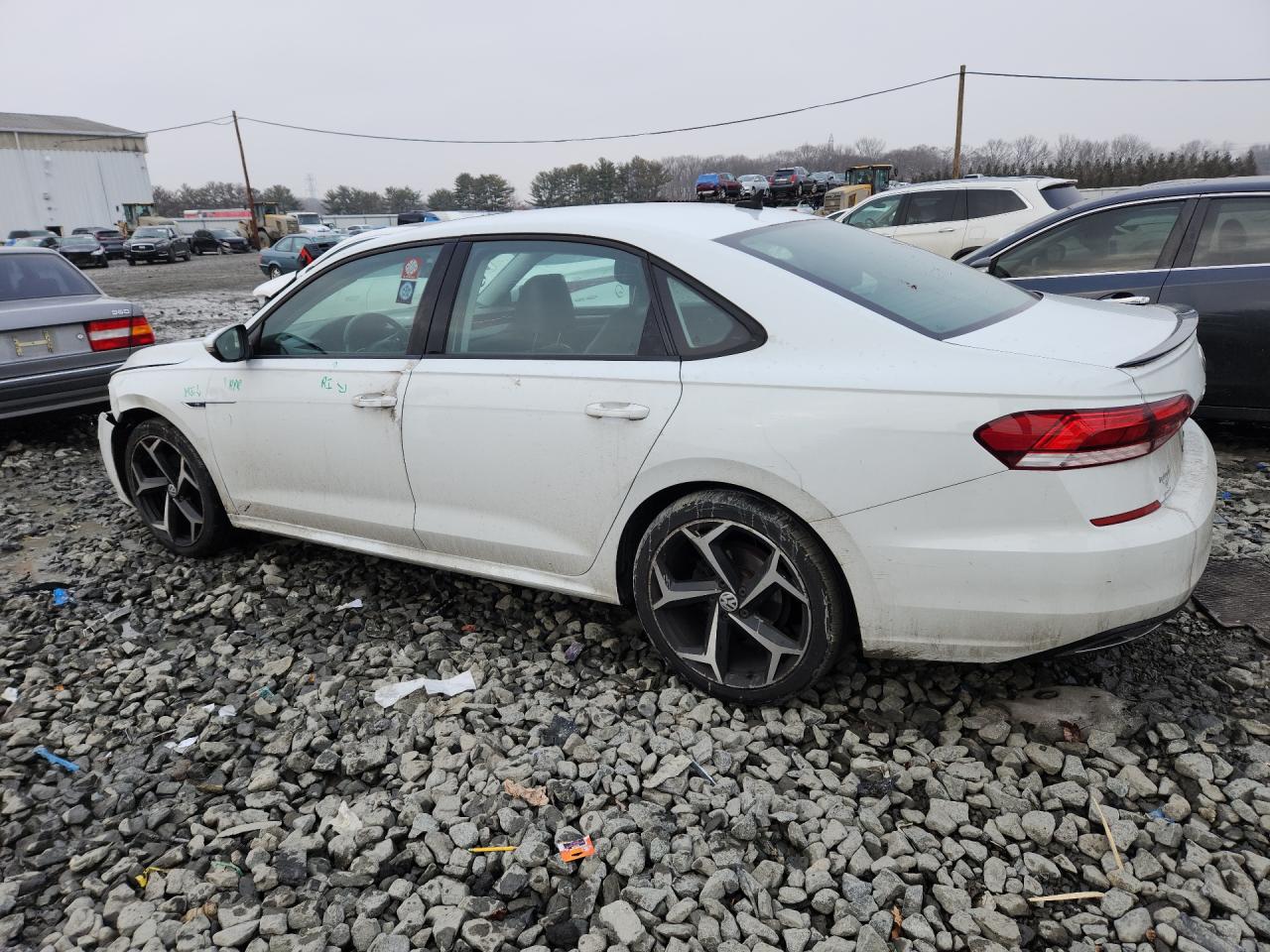Volkswagen Passat R-line