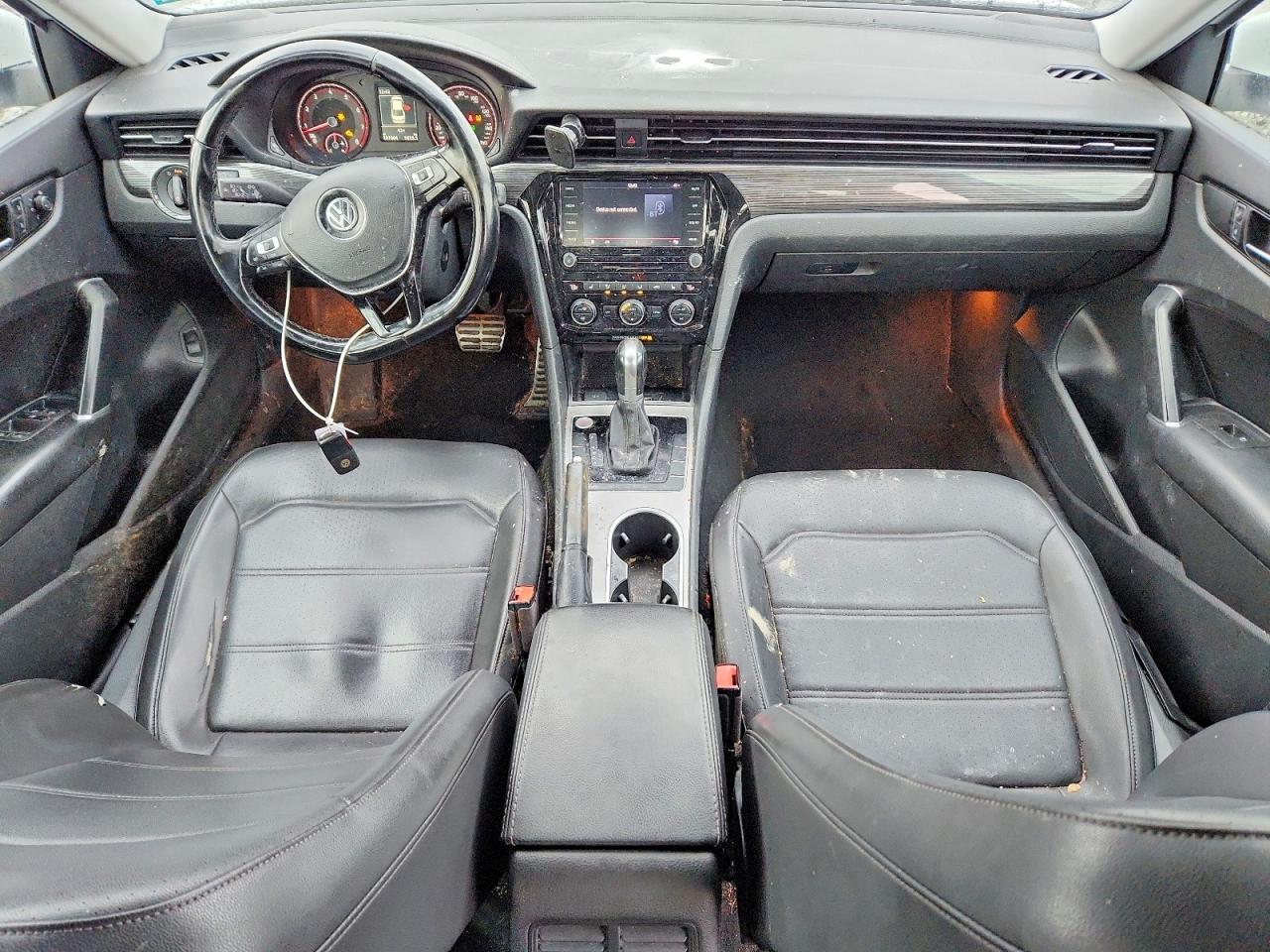 Volkswagen Passat R-line