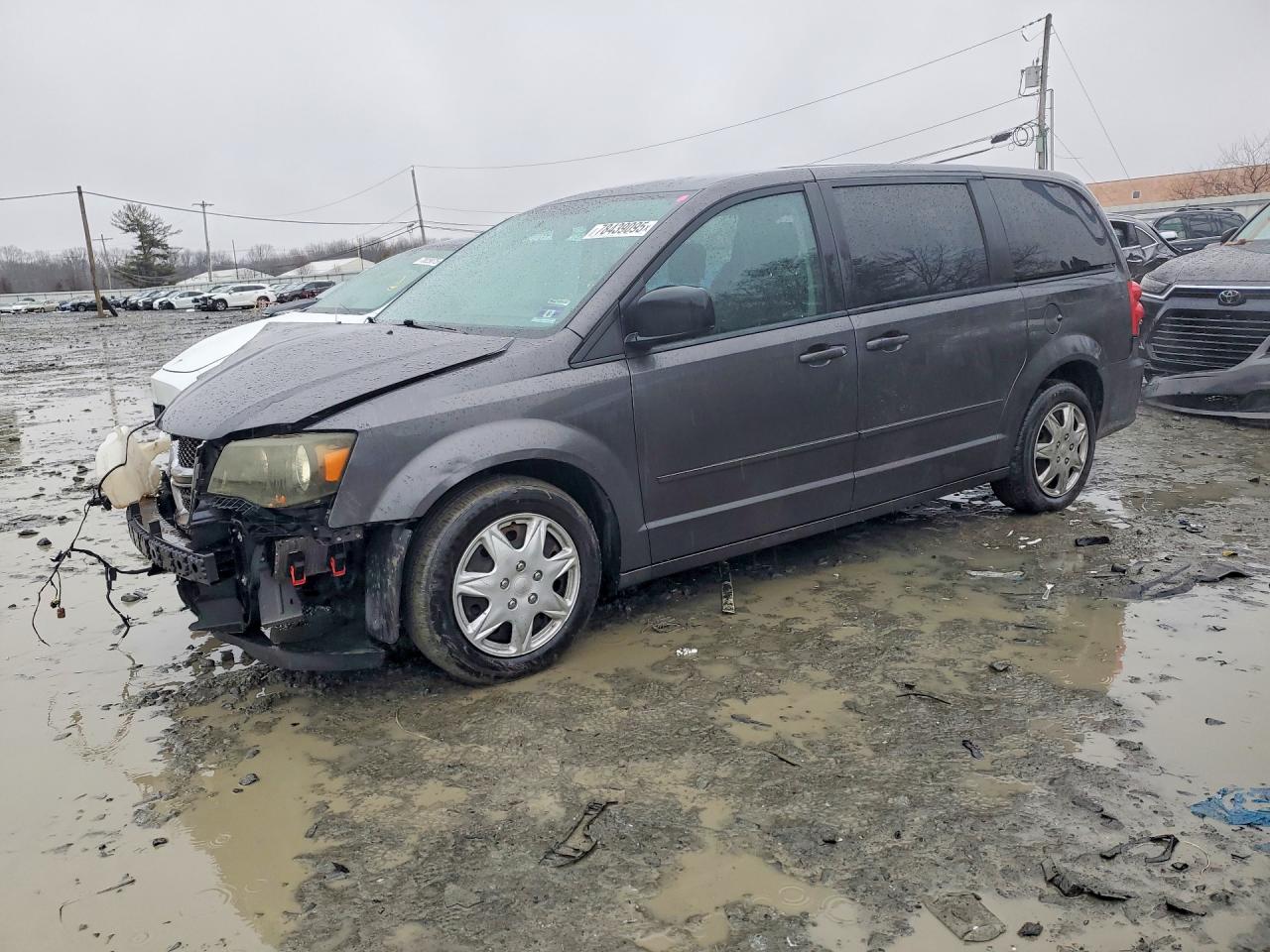 Salvage Dodge Caravan Image
