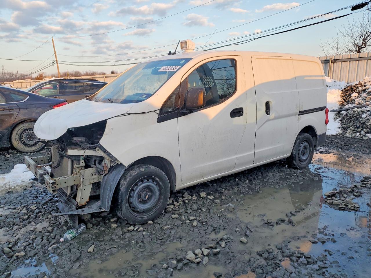 Salvage Chevrolet Express Image