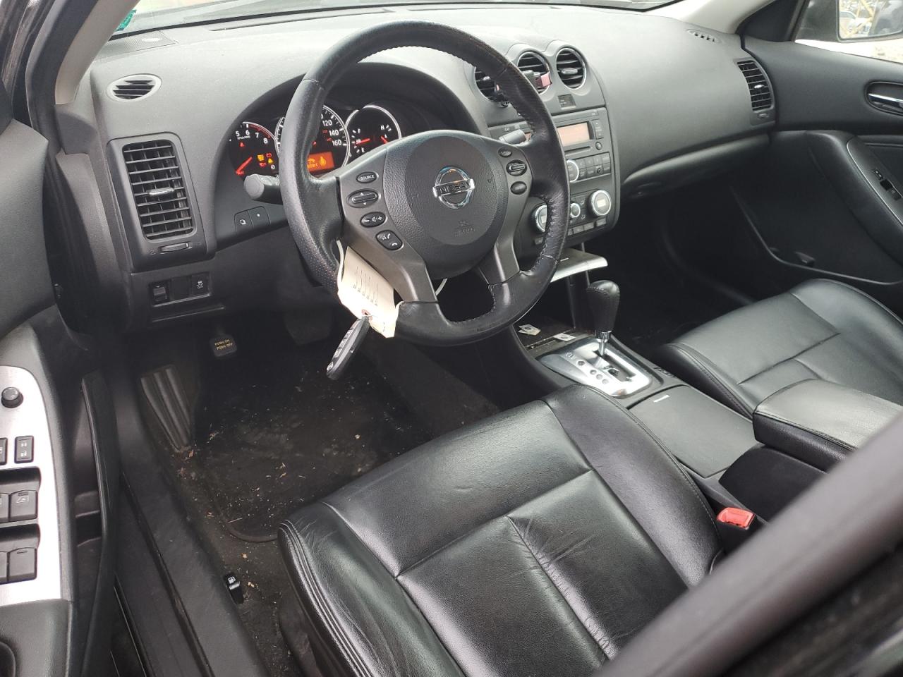Nissan Altima Base