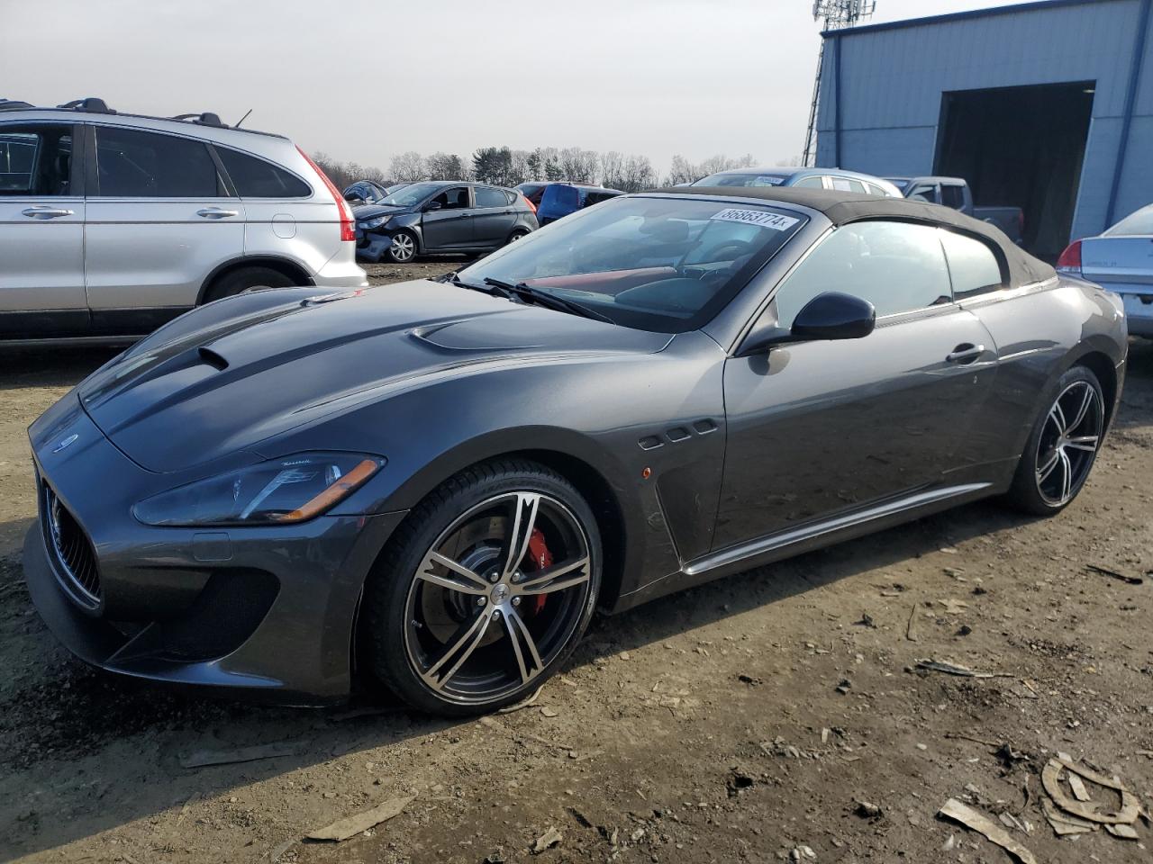 Salvage Maserati GranTurismo Image