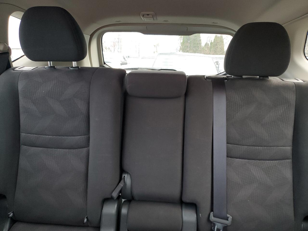 Nissan Rogue S