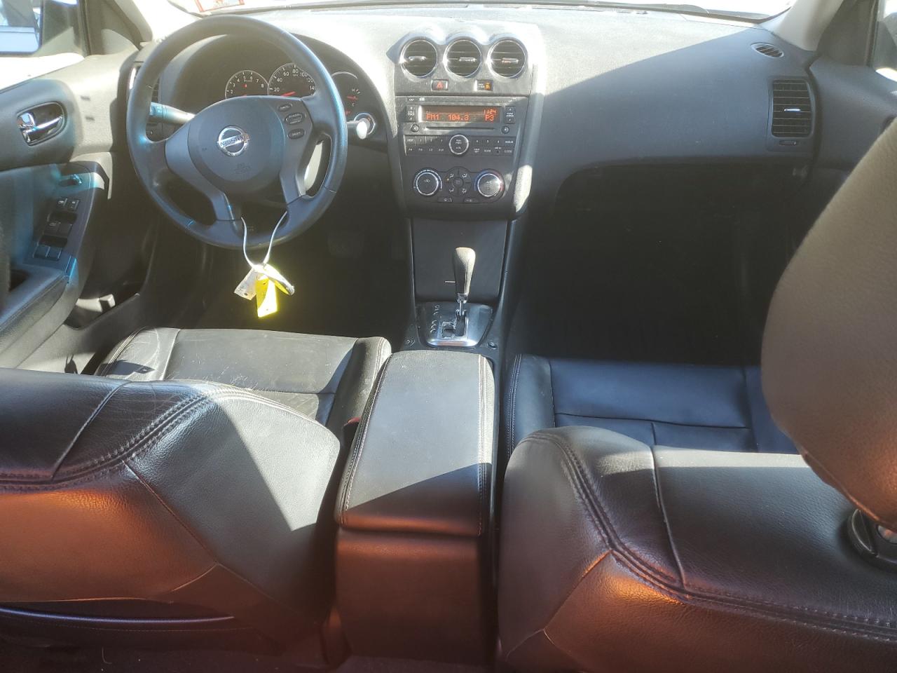 Nissan Altima Base