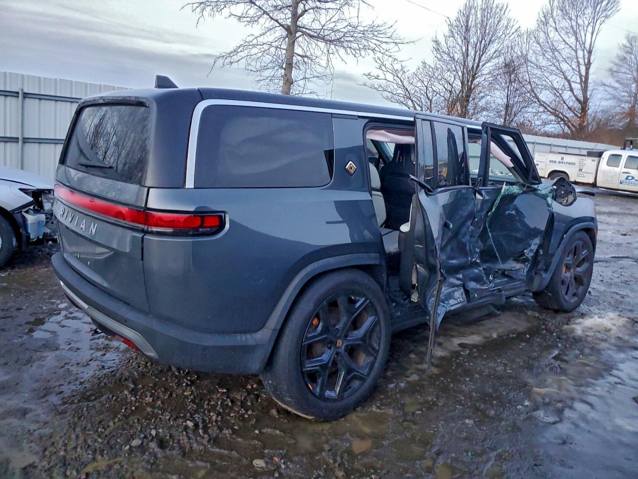 Rivian Ris Adventure