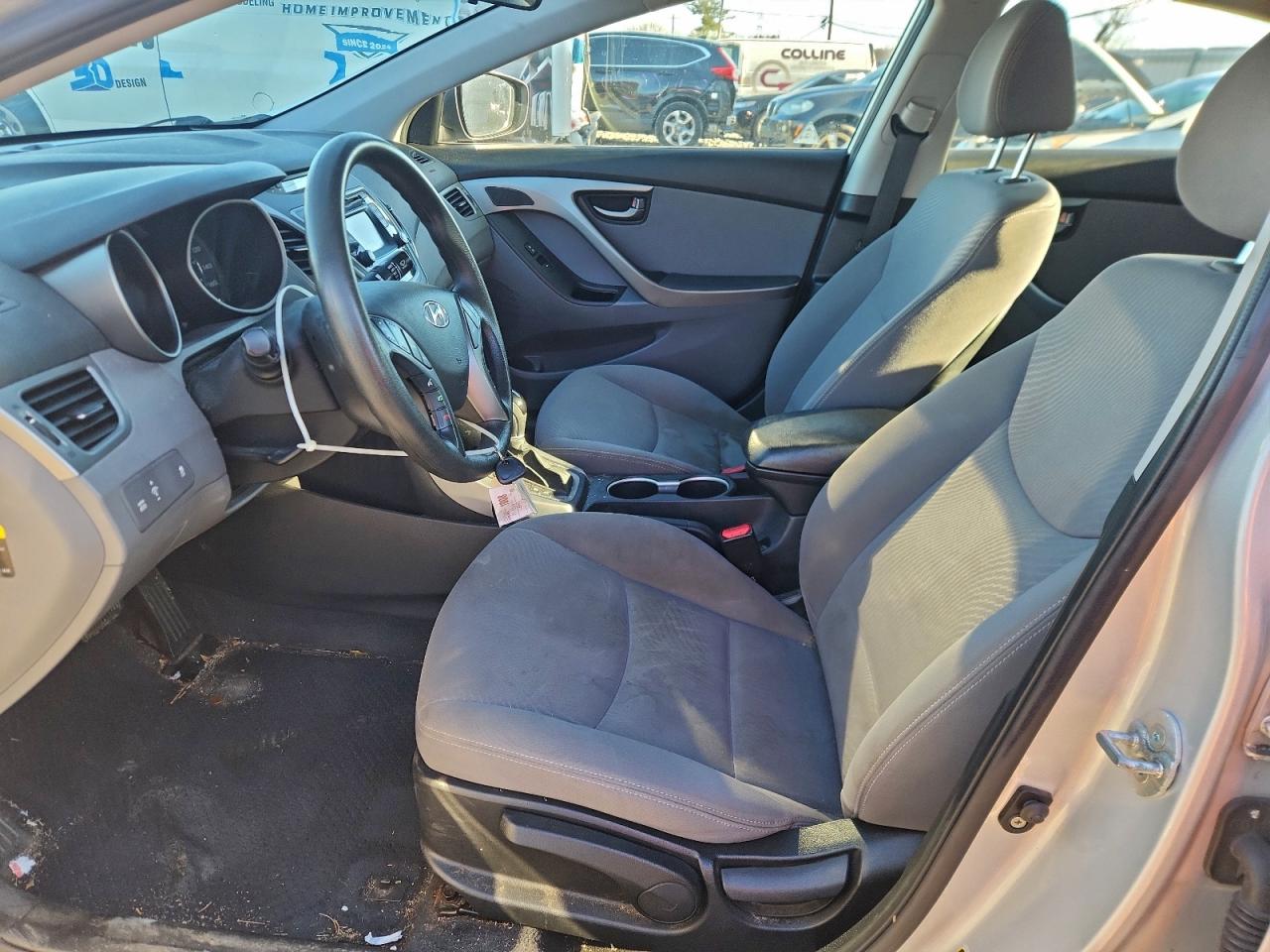 Hyundai ELANTRA Se