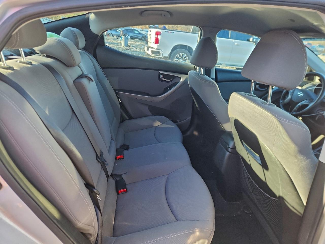 Hyundai ELANTRA Se