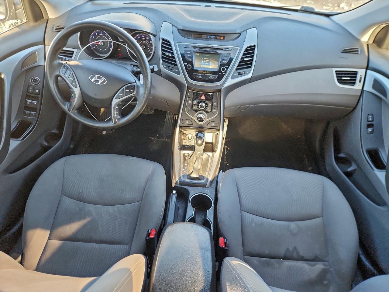 Hyundai ELANTRA Se