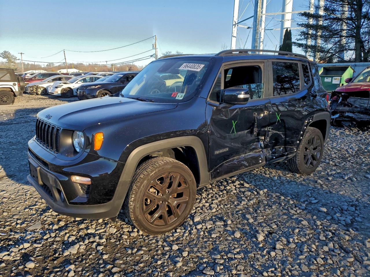 Salvage Jeep Renegade Image