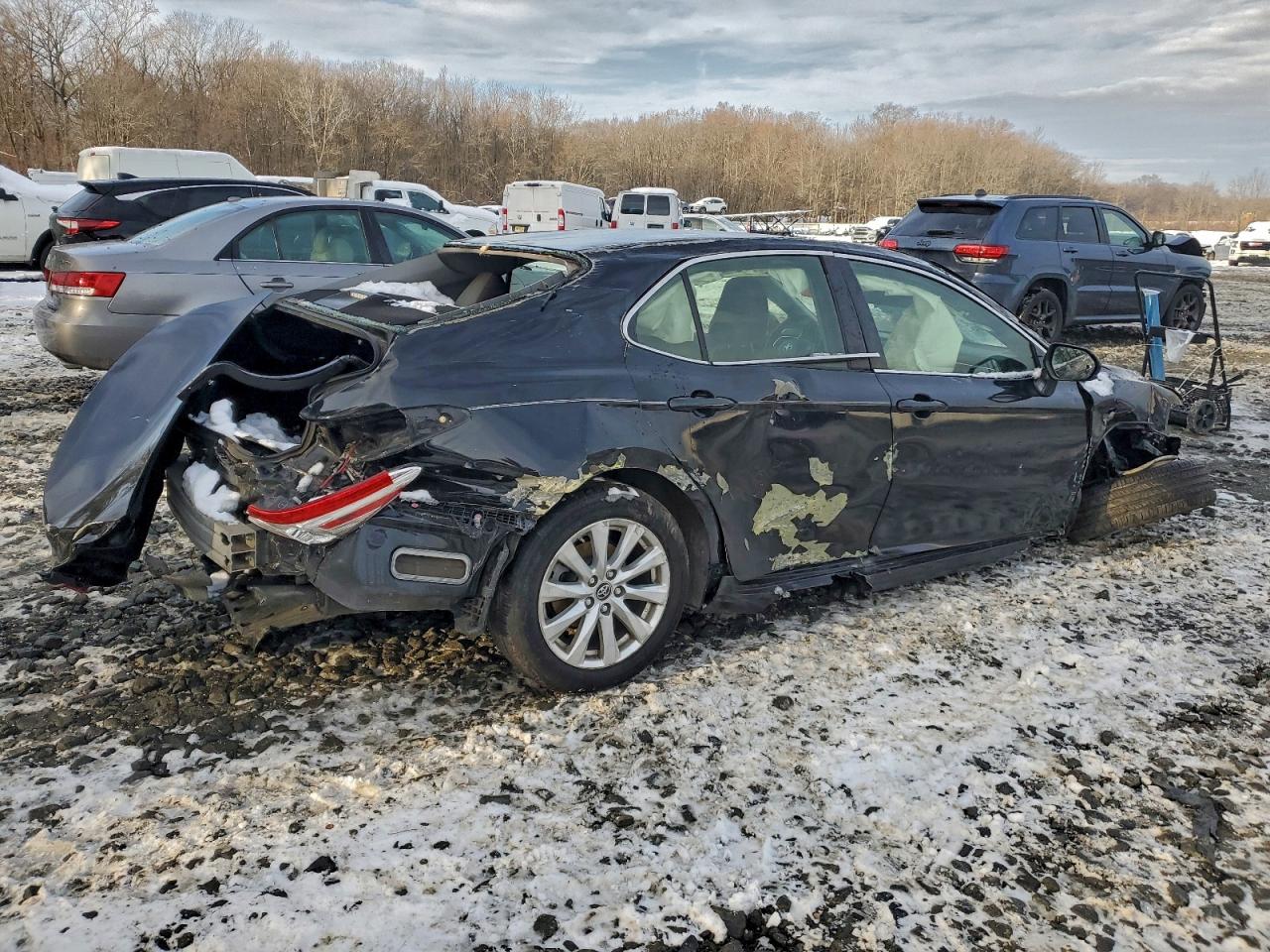 Toyota Camry L