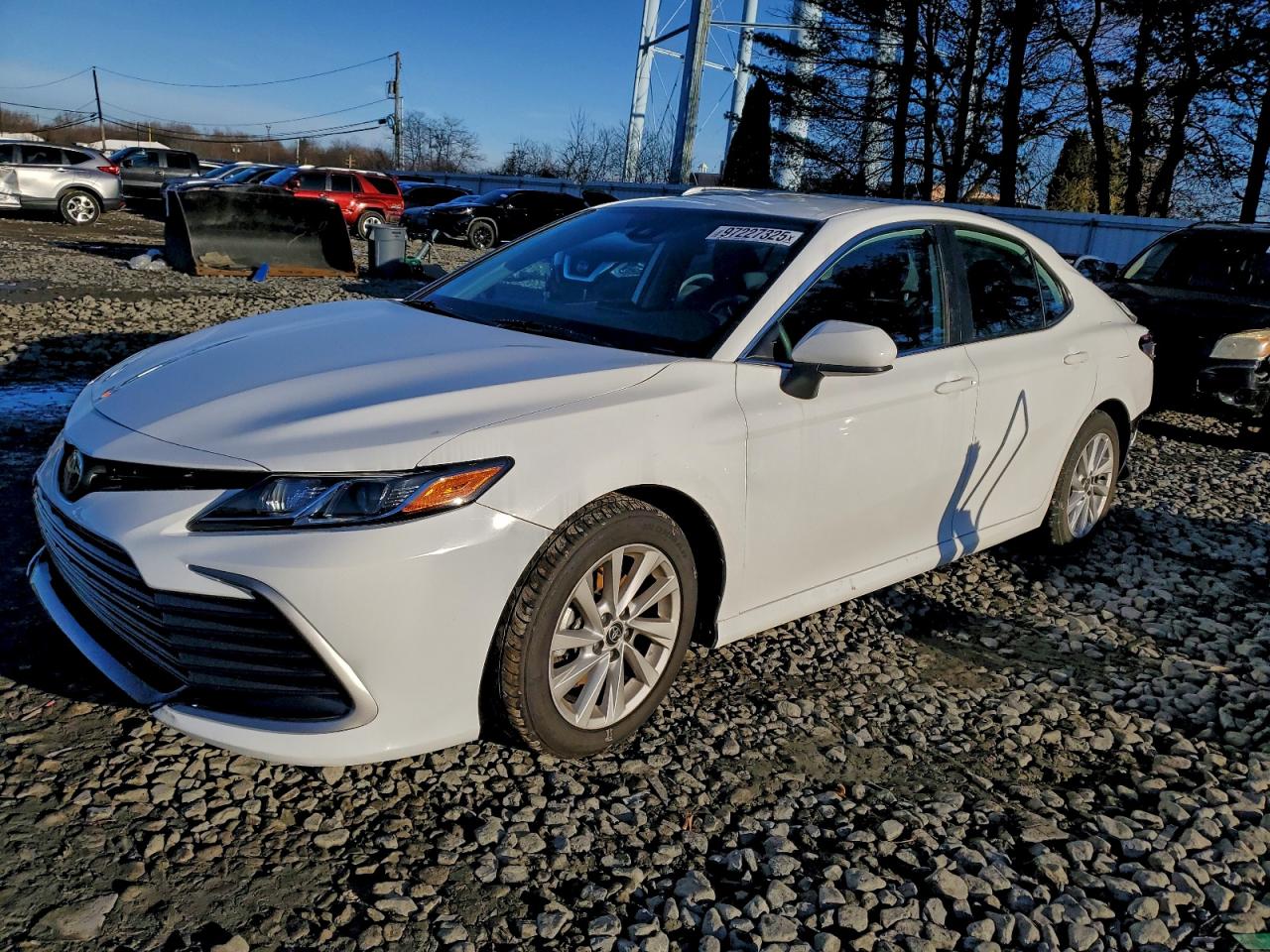 Salvage Toyota Camry Image