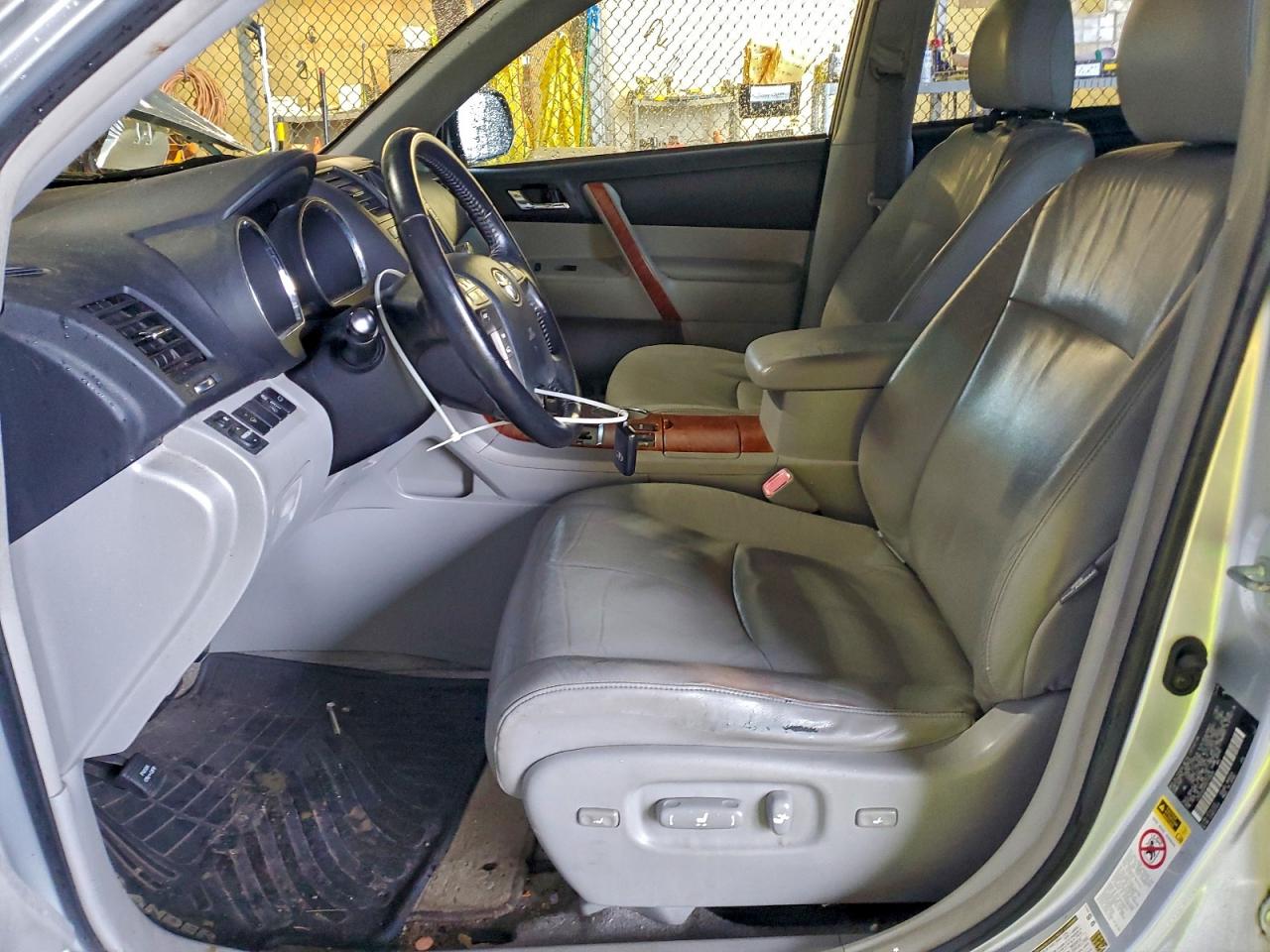 Toyota Highlander Limited