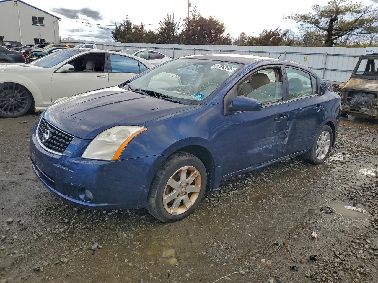 Salvage Nissan Sentra Image
