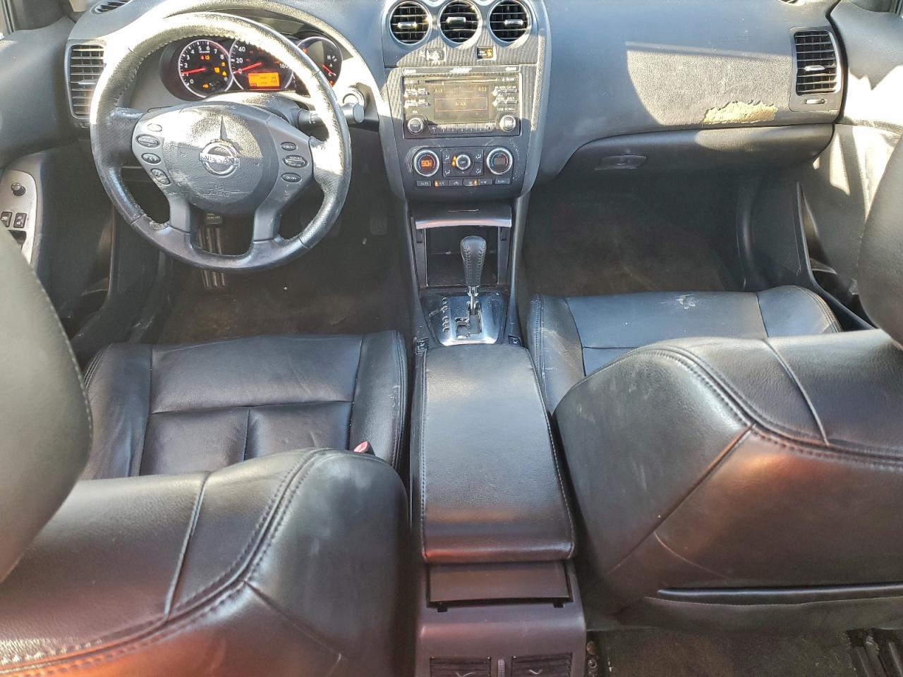 Nissan Altima Base