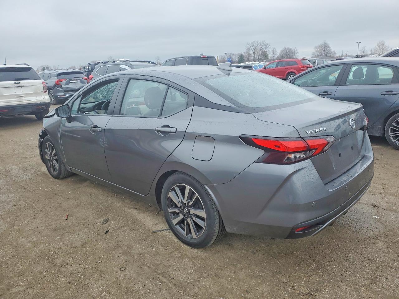 Nissan Versa Sv