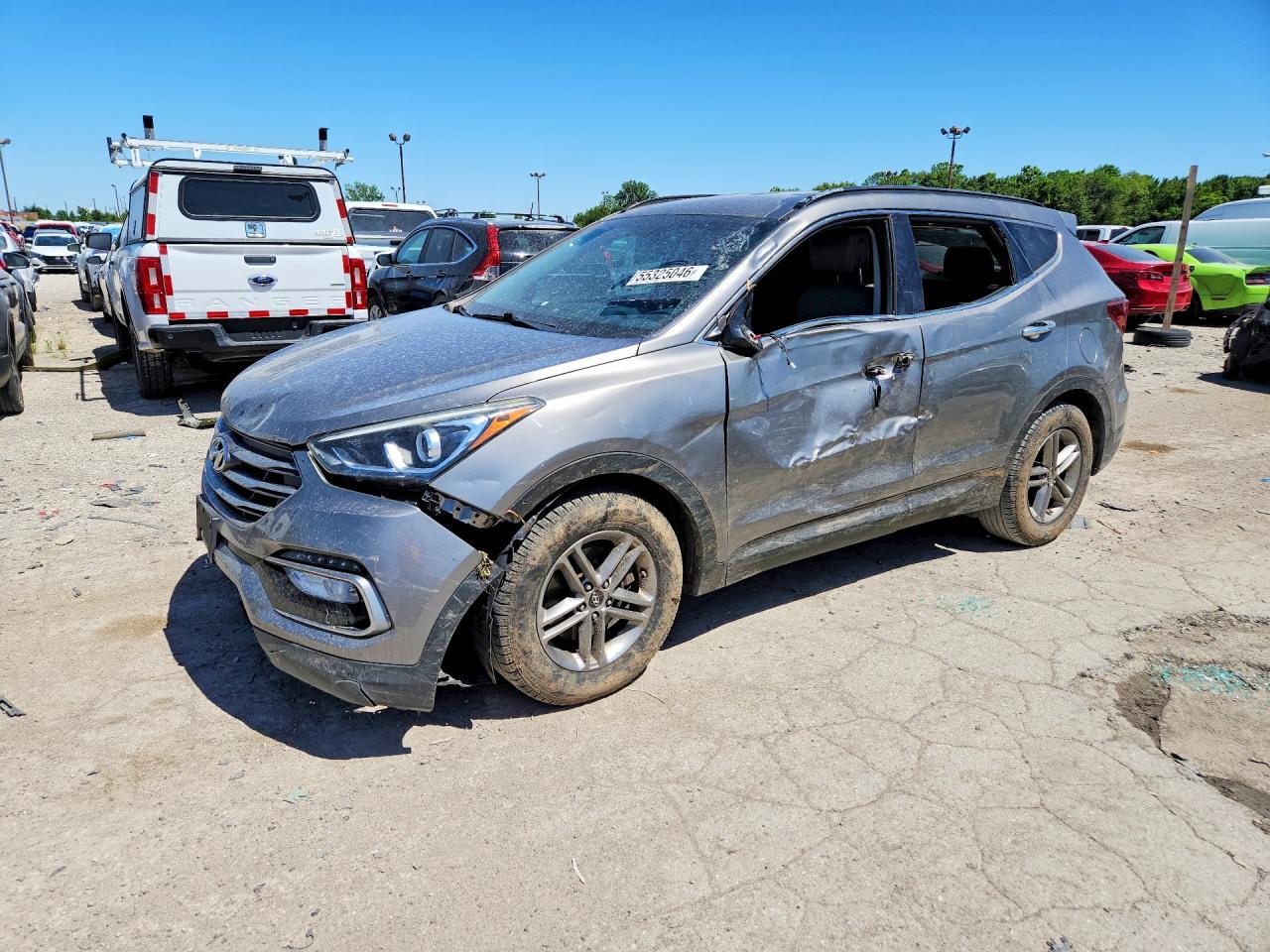 Salvage Hyundai SANTA FE Image