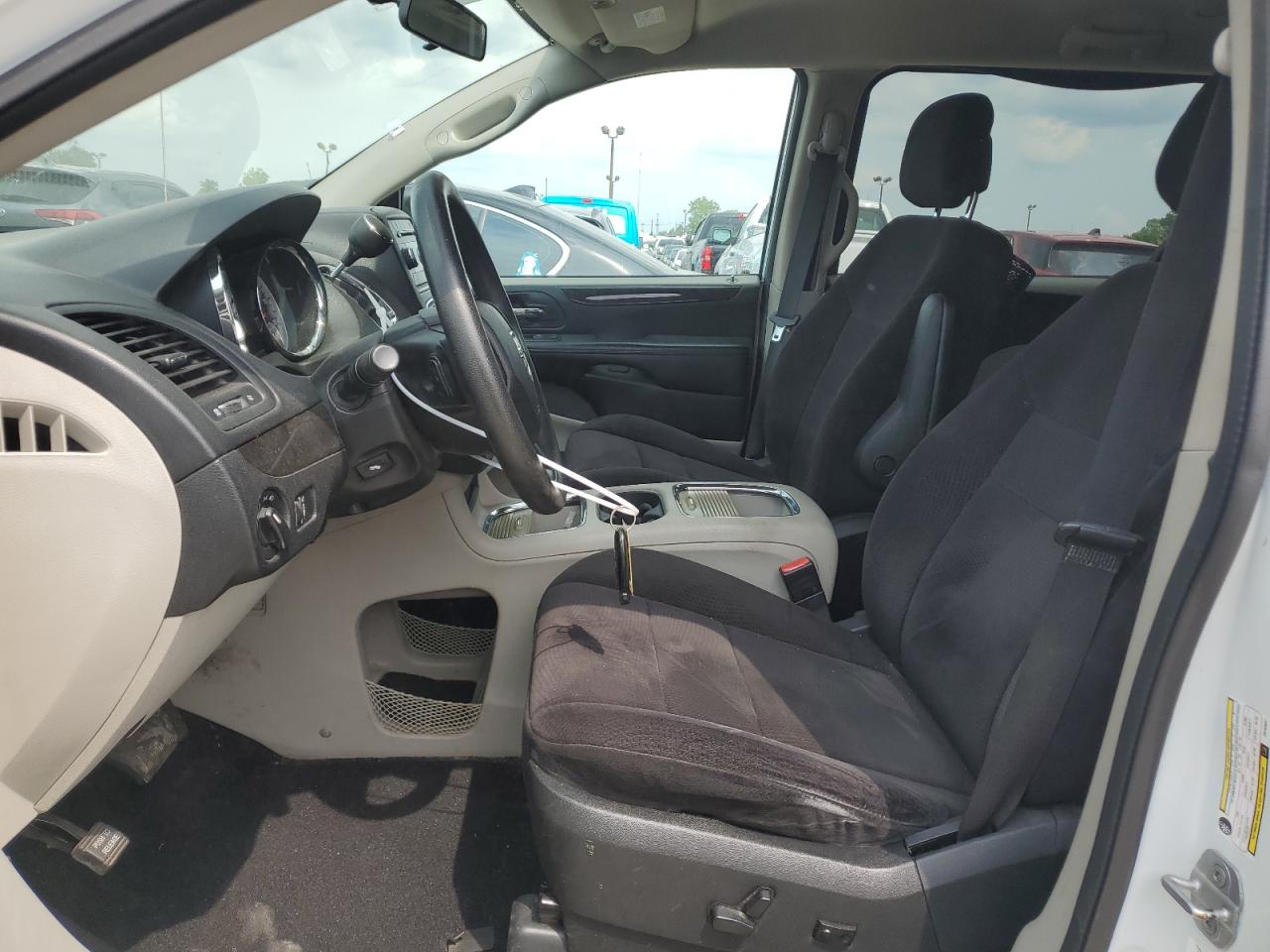 Dodge Caravan Sxt
