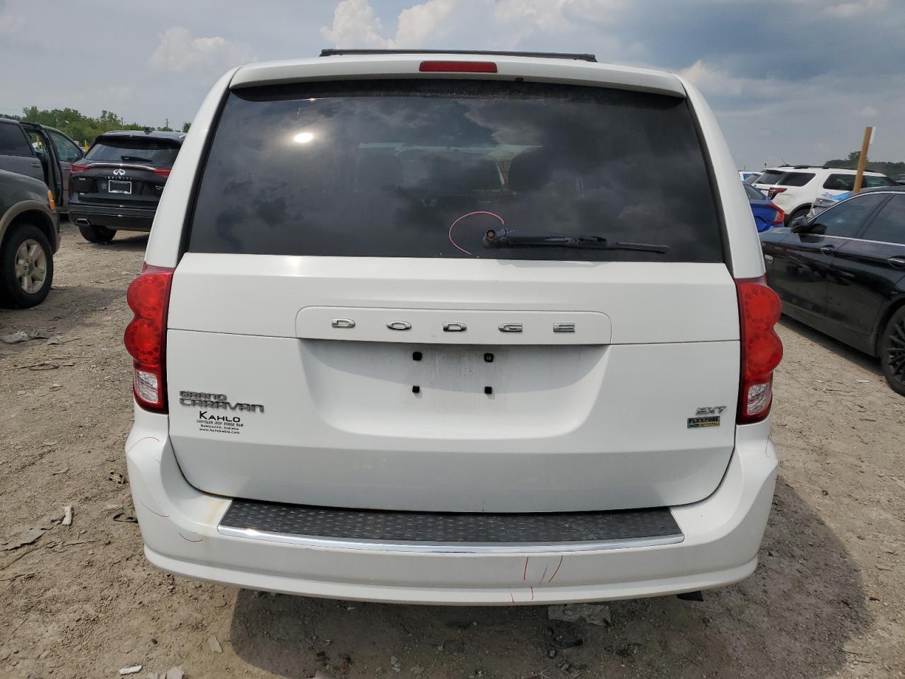 Dodge Caravan Sxt