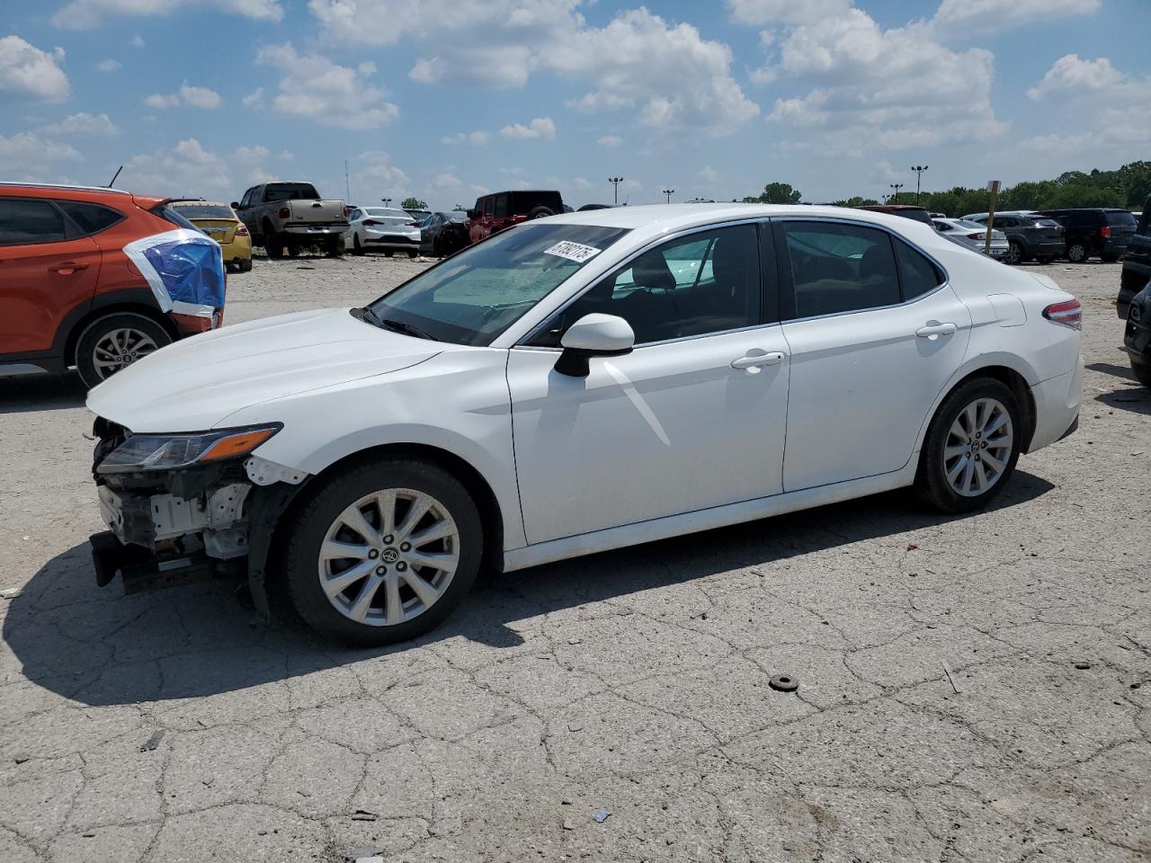 Salvage Toyota Camry Image