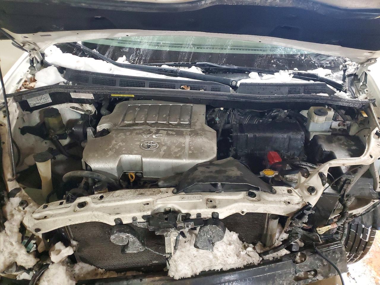 Toyota Sienna Ce