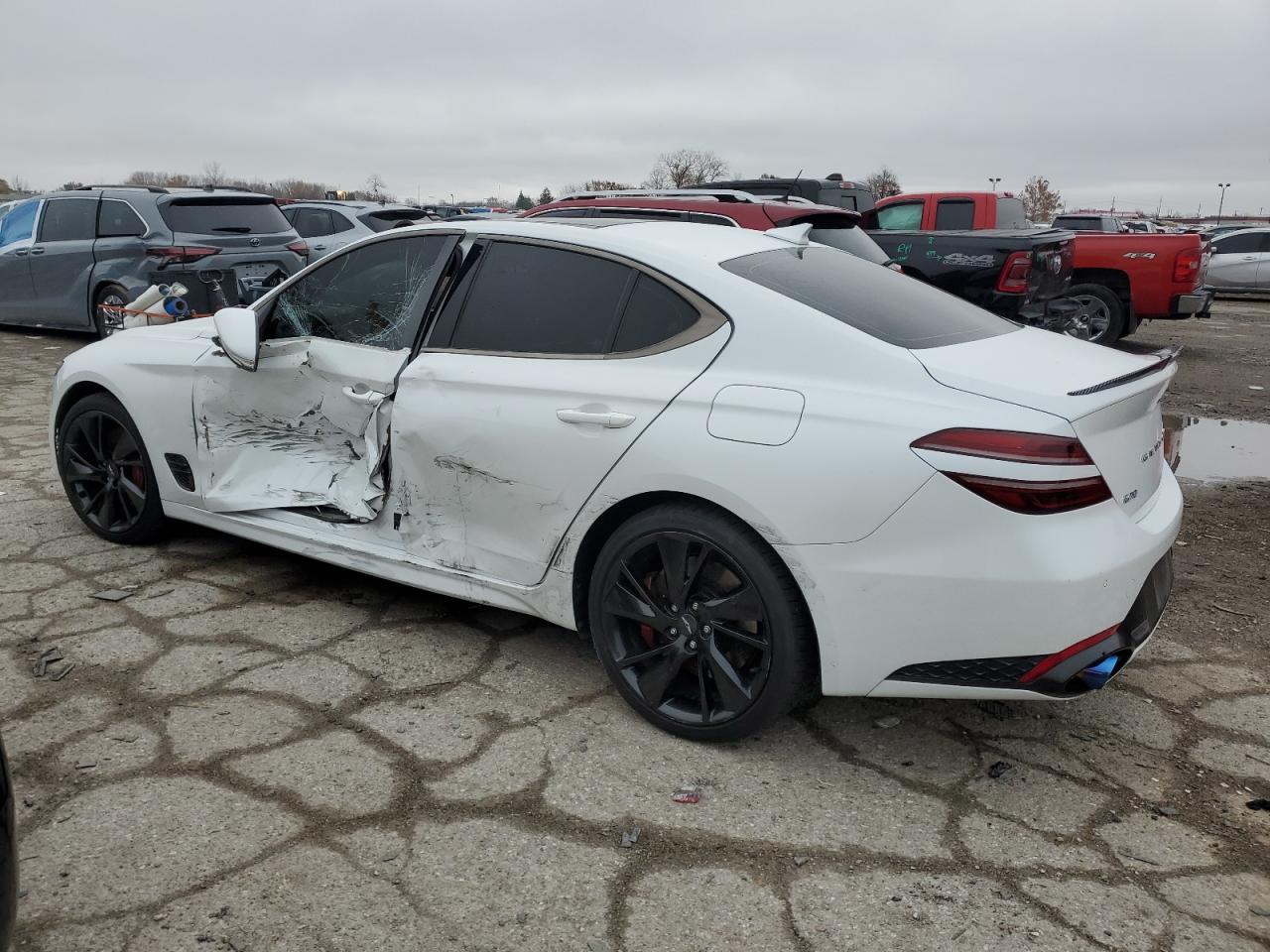Genesis G70 3.3t 3.3t Sport Advanced 3.3t Sport Prestige
