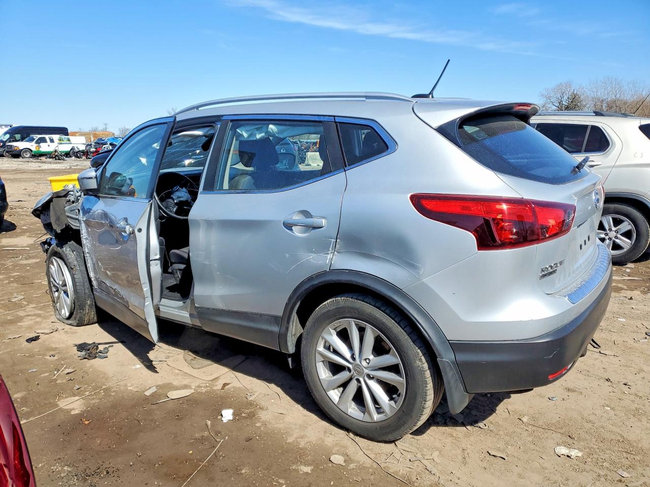 Nissan Rogue S