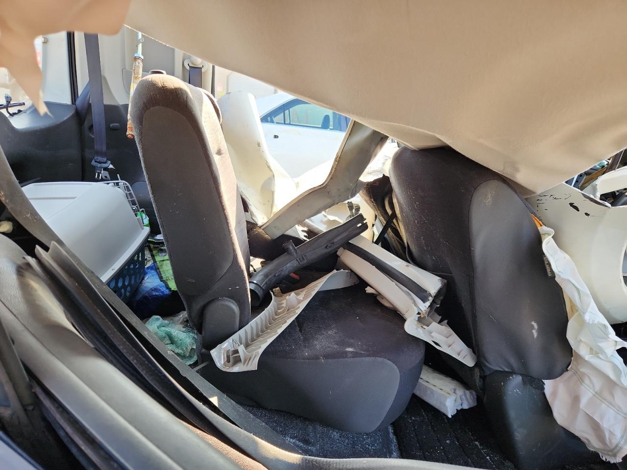 Nissan cube Base