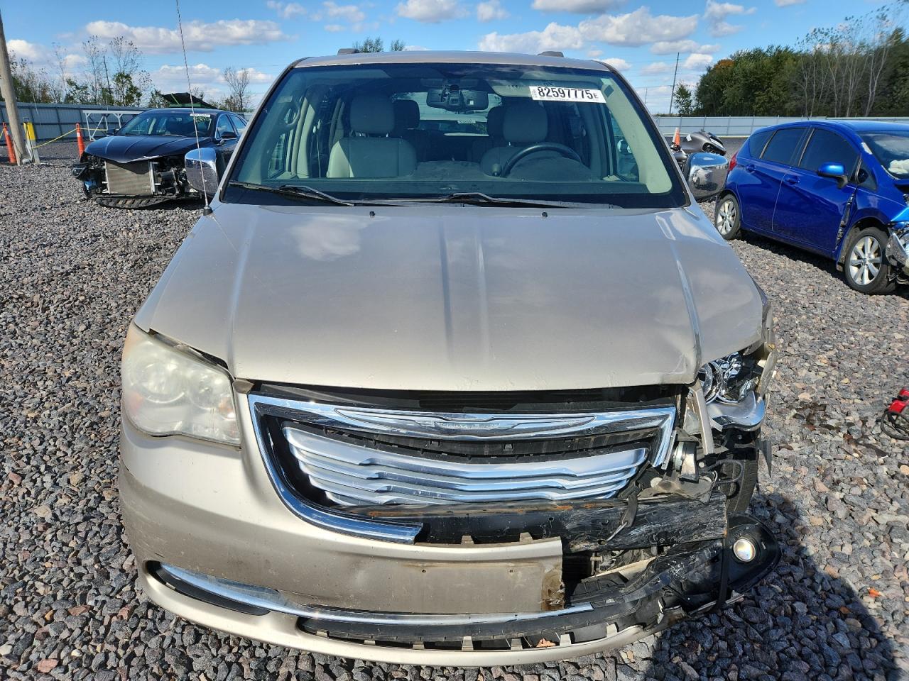 Chrysler Minivan Touring L