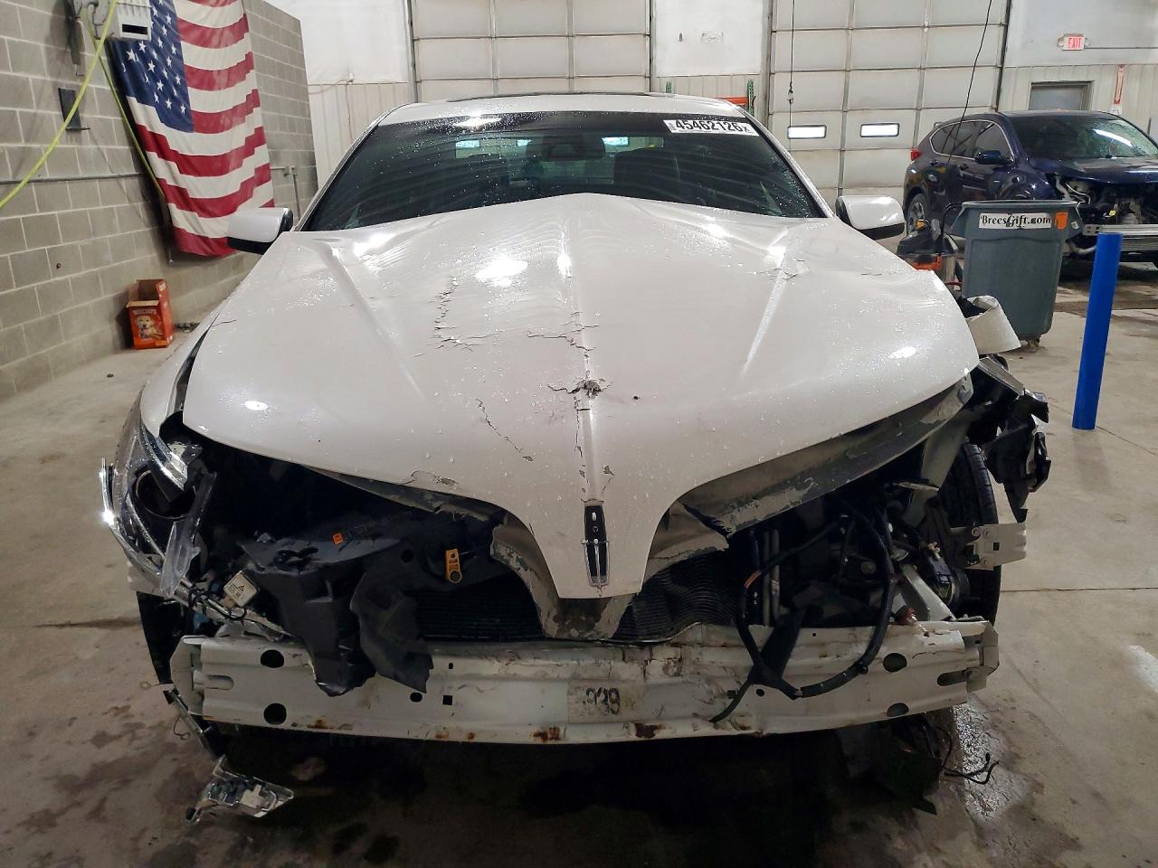 Lincoln MKS