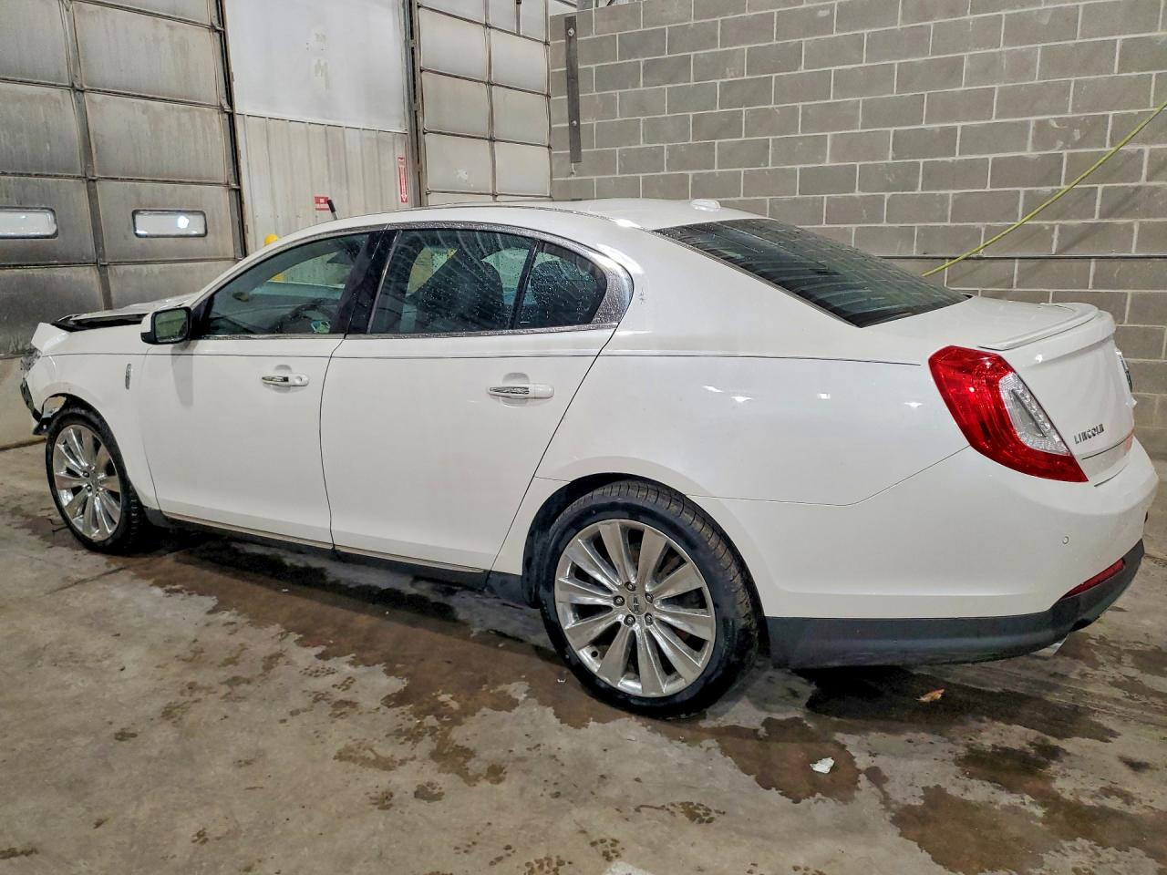 Lincoln MKS