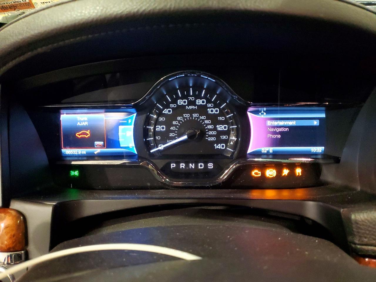 Lincoln MKS