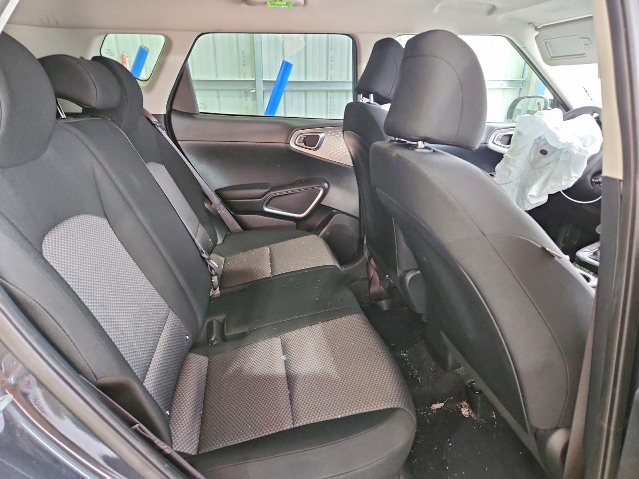 Kia Soul Lx