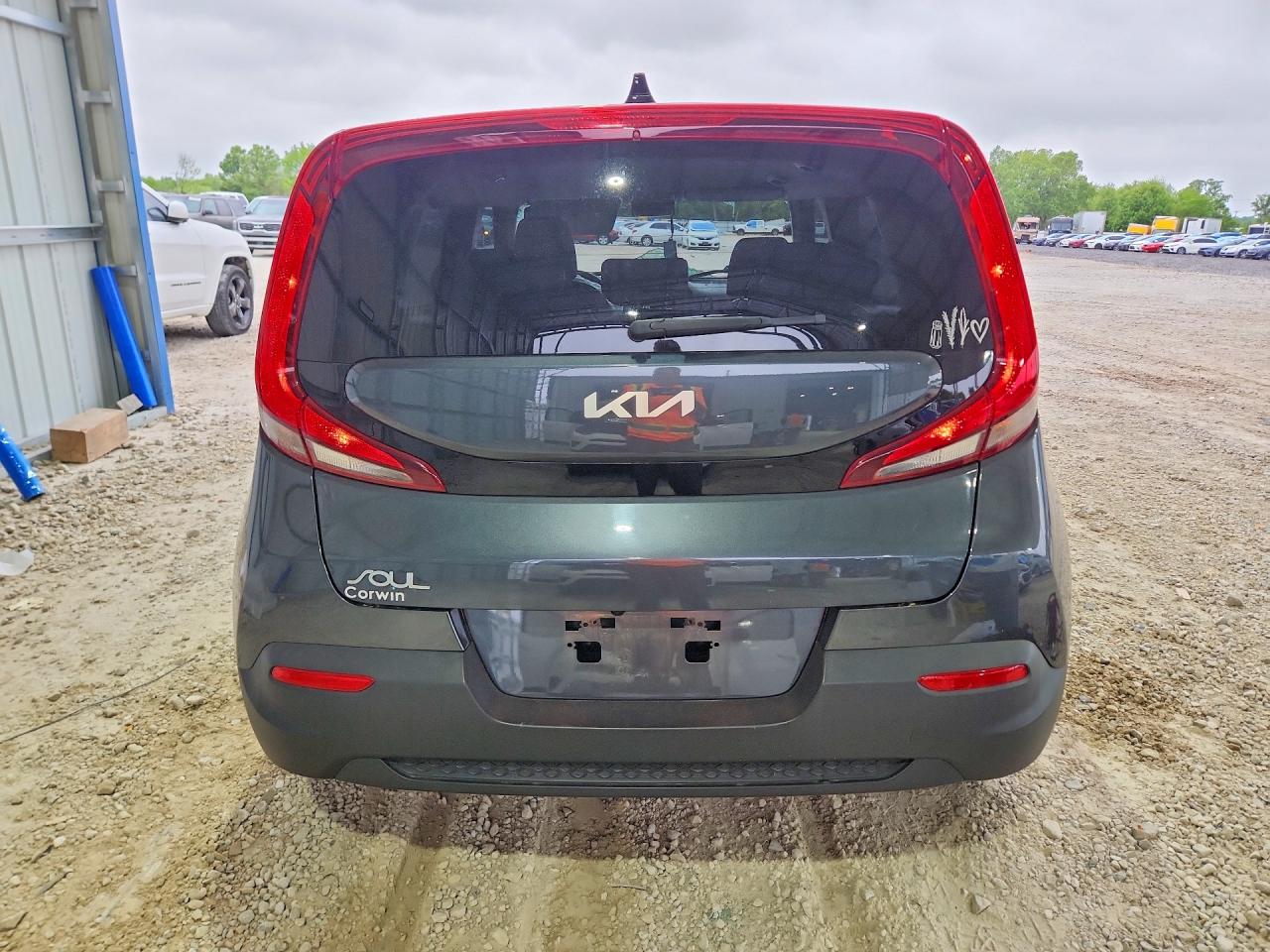 Kia Soul Lx