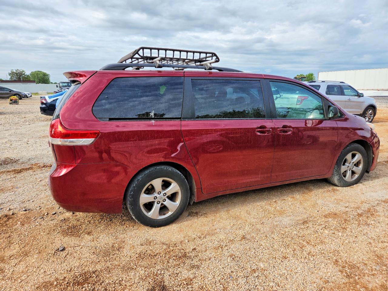 Toyota Sienna Le