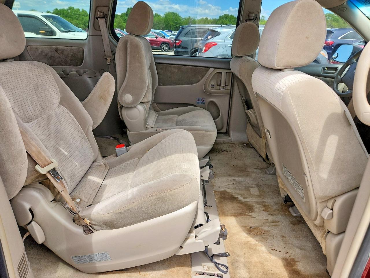 Toyota Sienna Le 7-passenger