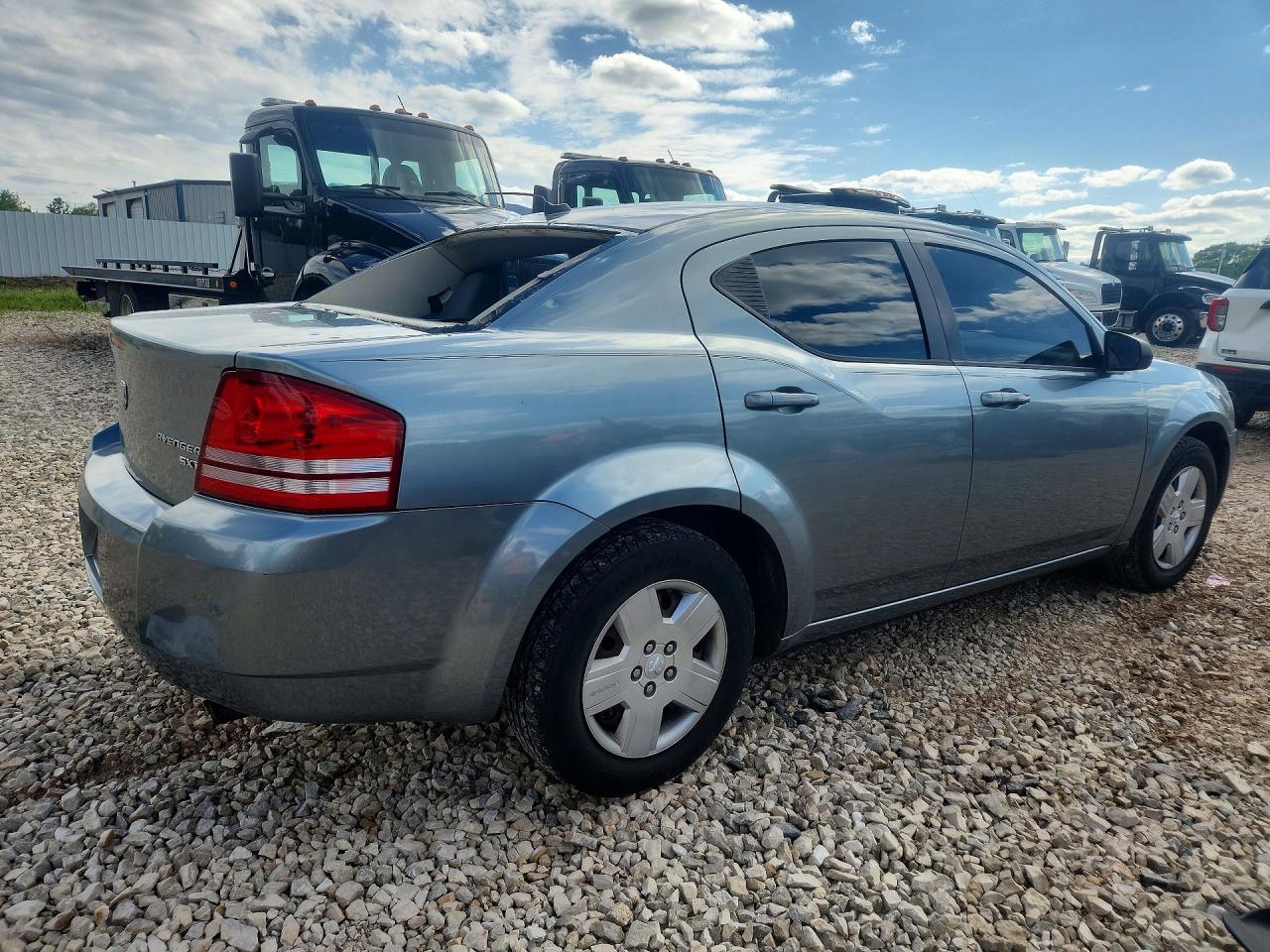 Dodge Avenger Sxt