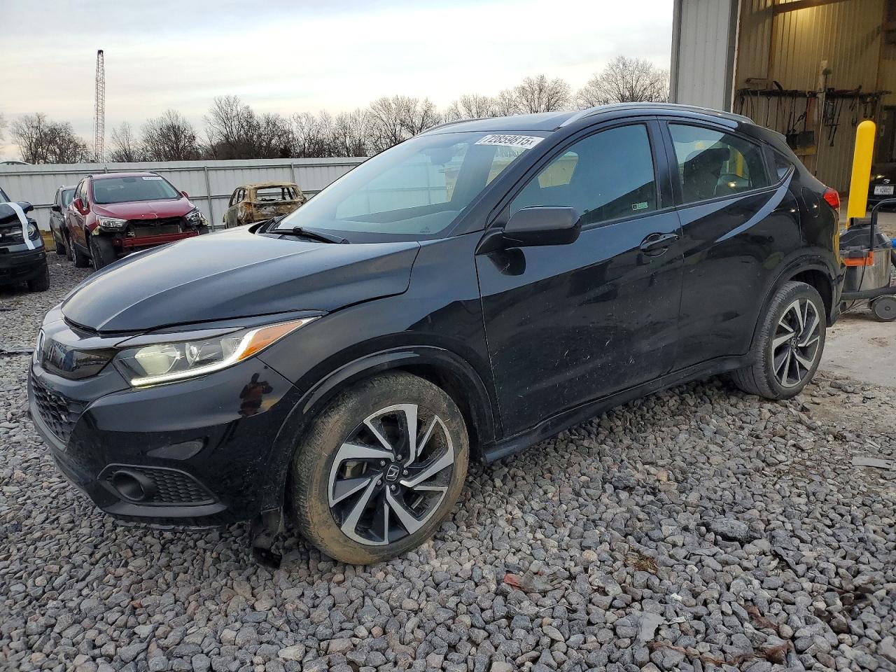 Salvage Honda HR-V Image