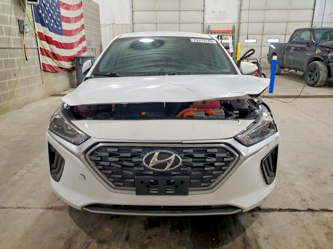 Hyundai Ioniq Blue