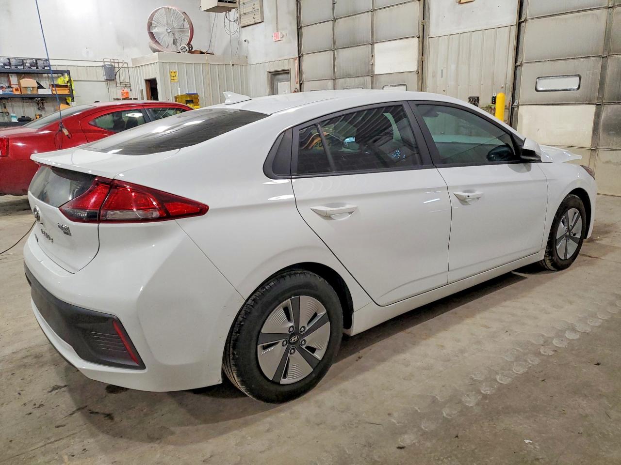Hyundai Ioniq Blue