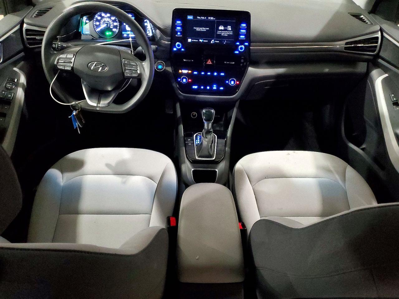 Hyundai Ioniq Blue
