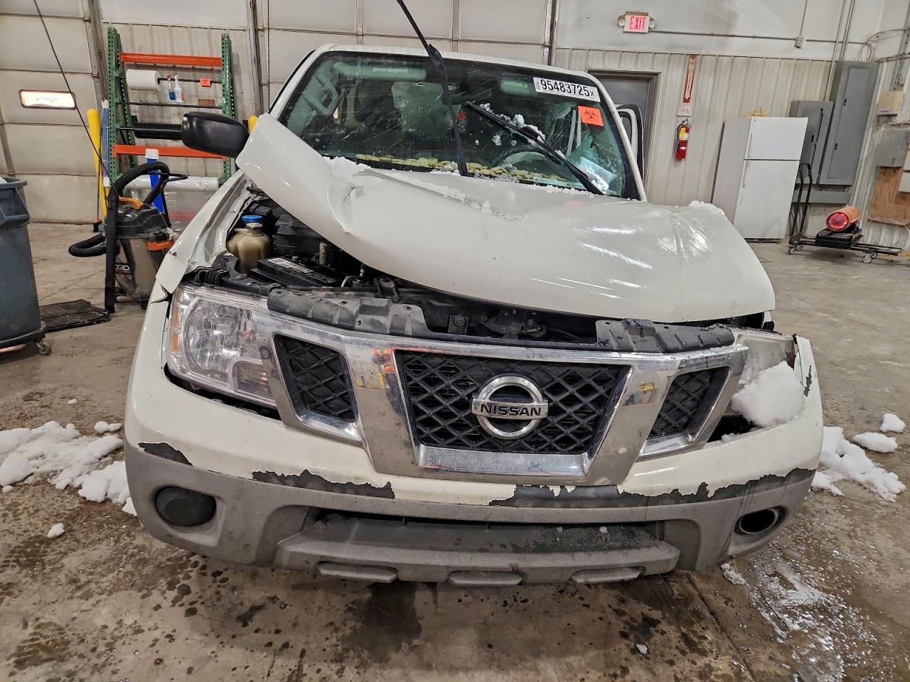 Nissan Frontier S