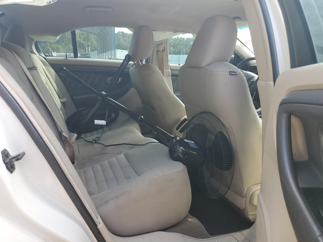 Ford Taurus Se
