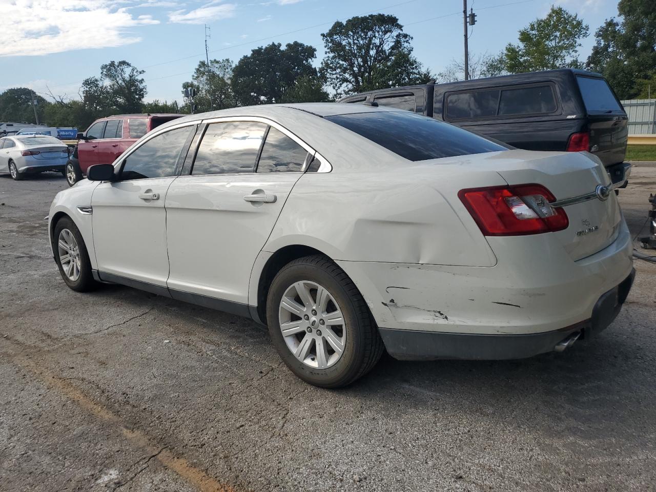 Ford Taurus Se