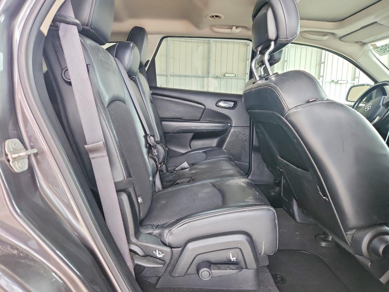 Dodge Journey Crossroad