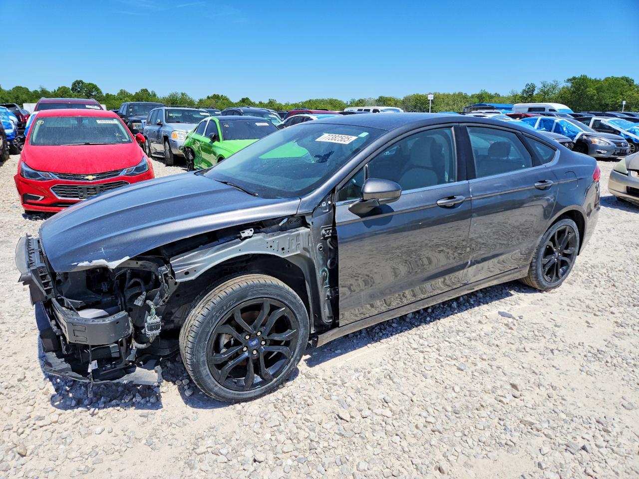 Salvage Ford Fusion Image