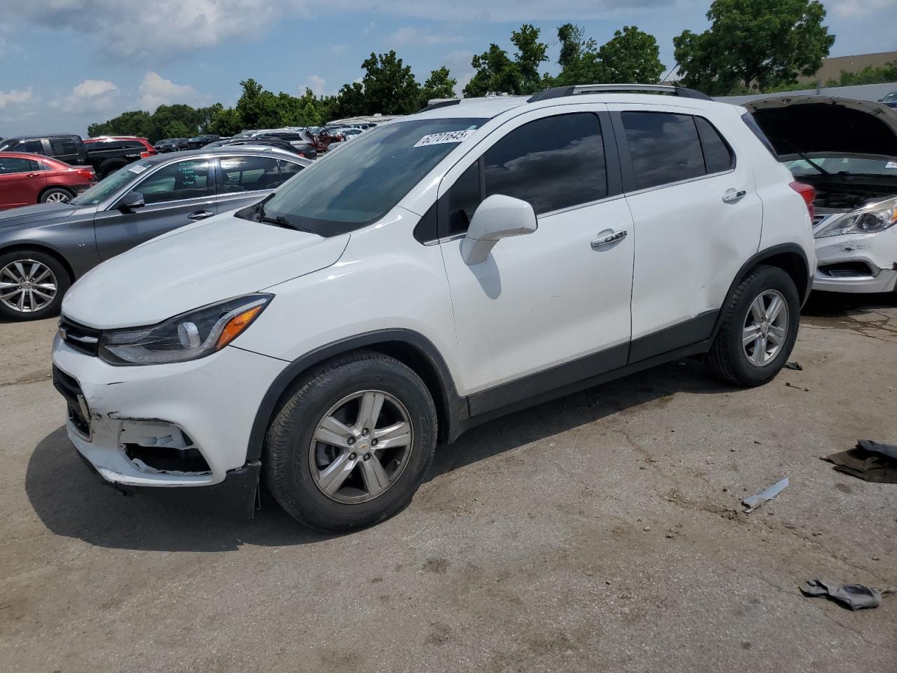 Salvage Chevrolet Trax Image