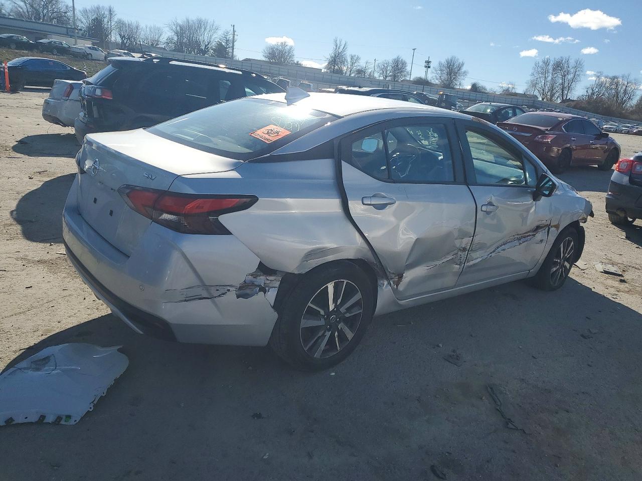 Nissan Versa Sv