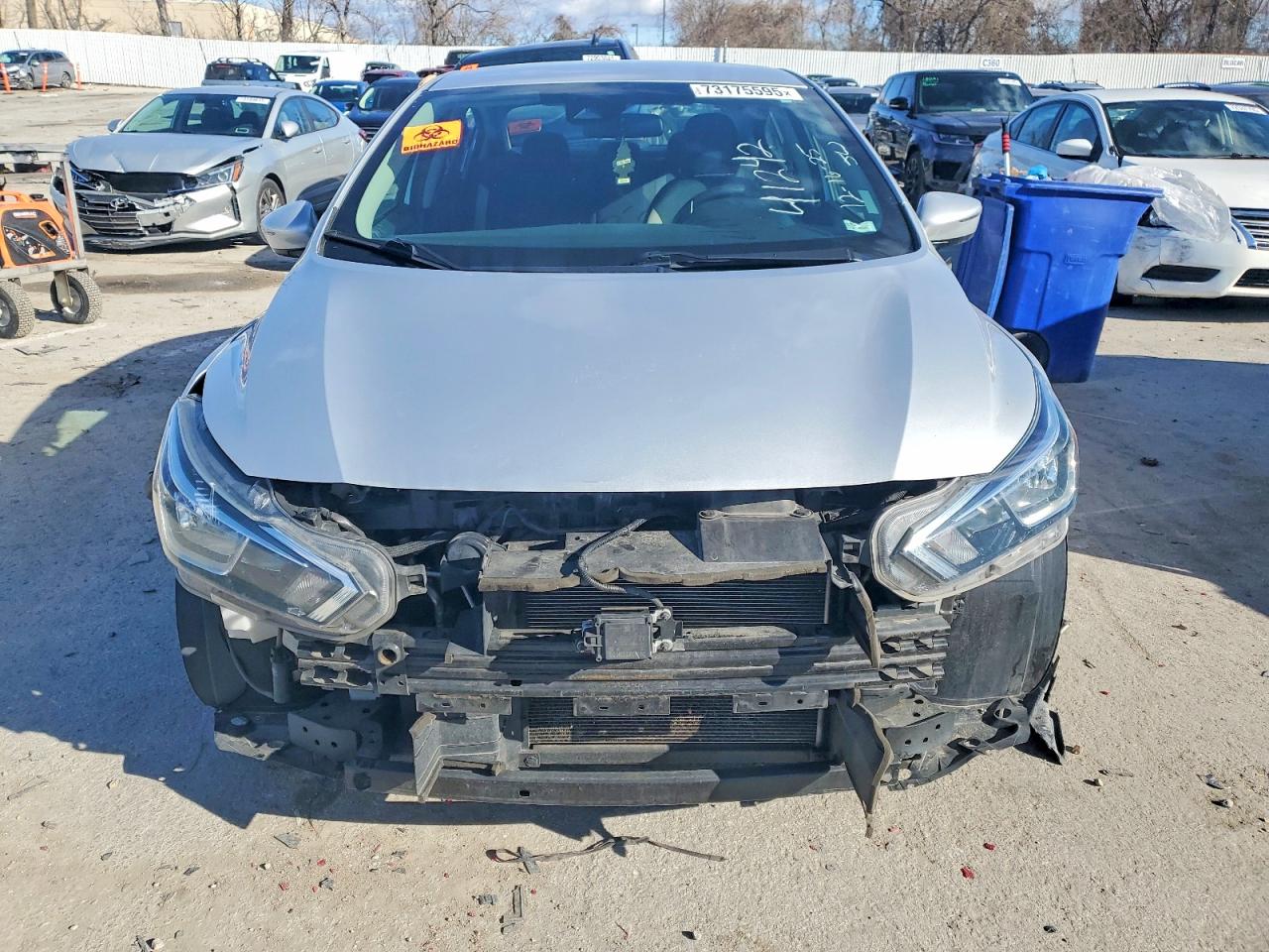 Nissan Versa Sv