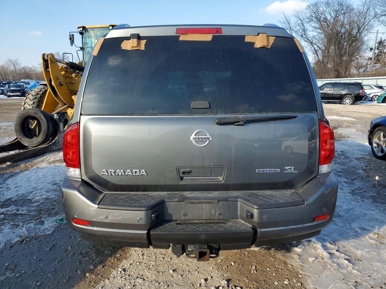 Nissan Armada Sv